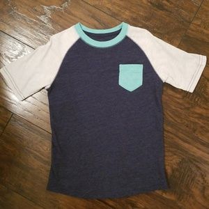 Like new. Boys Pocket tee